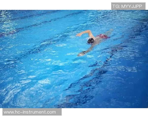 游泳比赛与锻炼:提升体能、增强耐力、塑造健康生活方式的最佳选择 游泳比赛与锻炼:提升体能、增强耐力、塑造健康生活方式的最佳选择